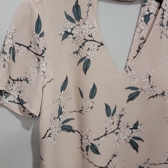 ❤️Dynamite leaf pattern Womens blouse - Picture 9 of 10